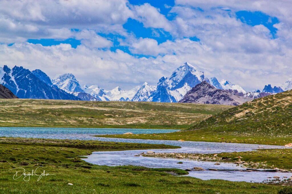 view-of-shimshal-lakes